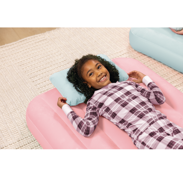 68676 Blue Pillow Iu Gp82868 20241205 V1 R3 4798x3200 4b0dfd5